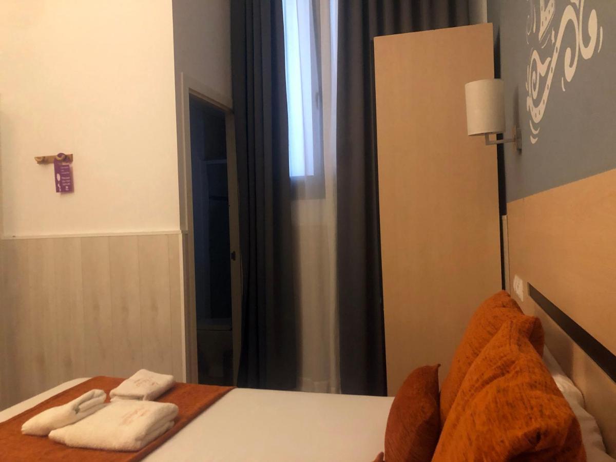 Hostal Live Natura Barcelona (Adults Only) Luaran gambar