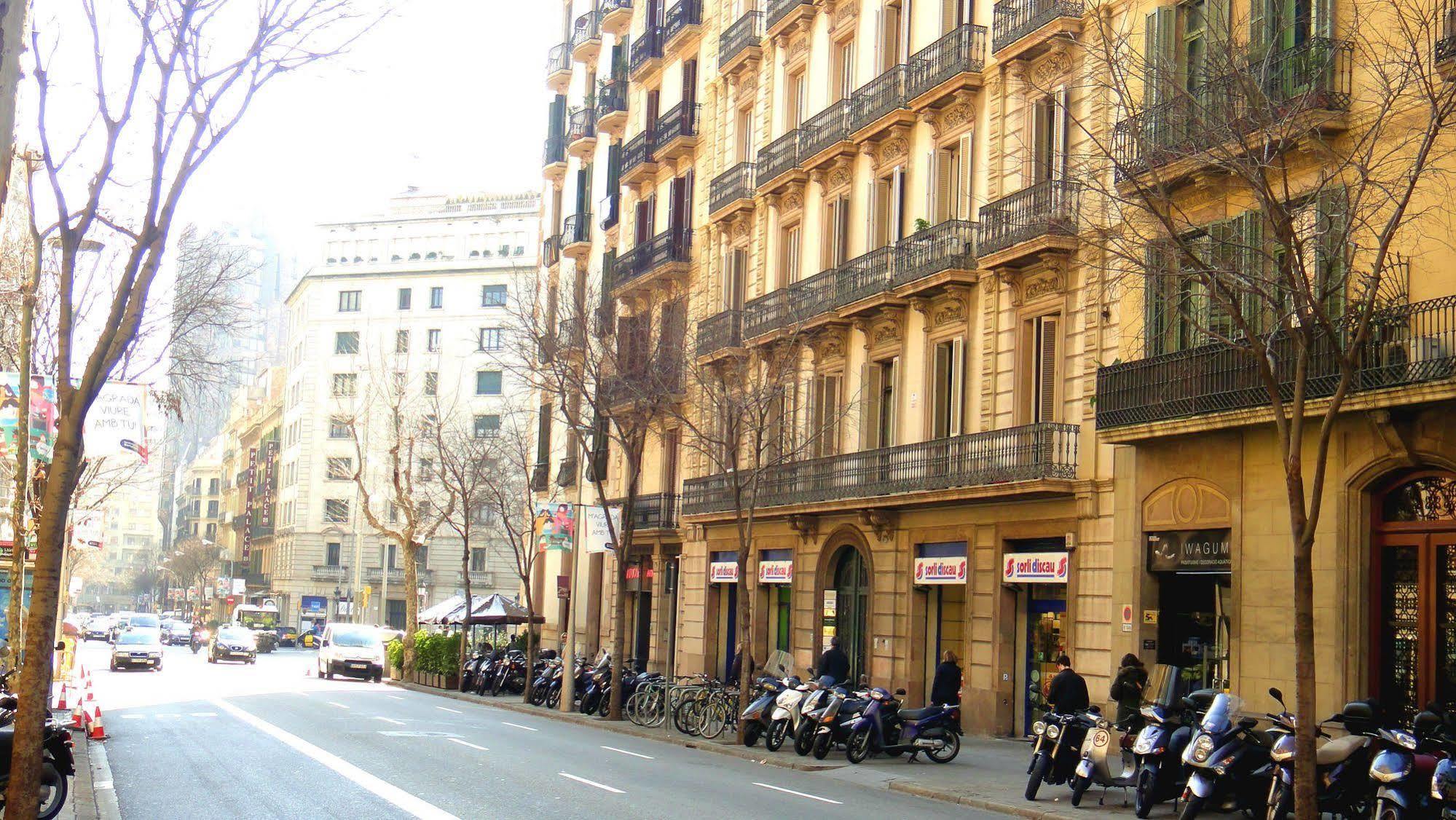 Hostal Live Natura Barcelona (Adults Only) Luaran gambar